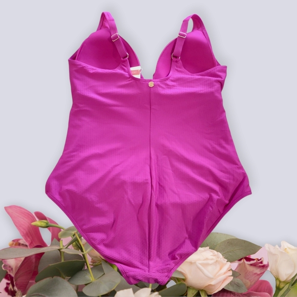 Artesands Serenade Pink Delacroix One Piece Swimsuit - Picture 2 of 6